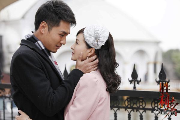 如何评价毛卫宁执导、王雷主演的《功勋》「李延年」单元？游戏画面